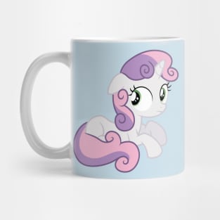 Sweetie Belle on the ground Mug